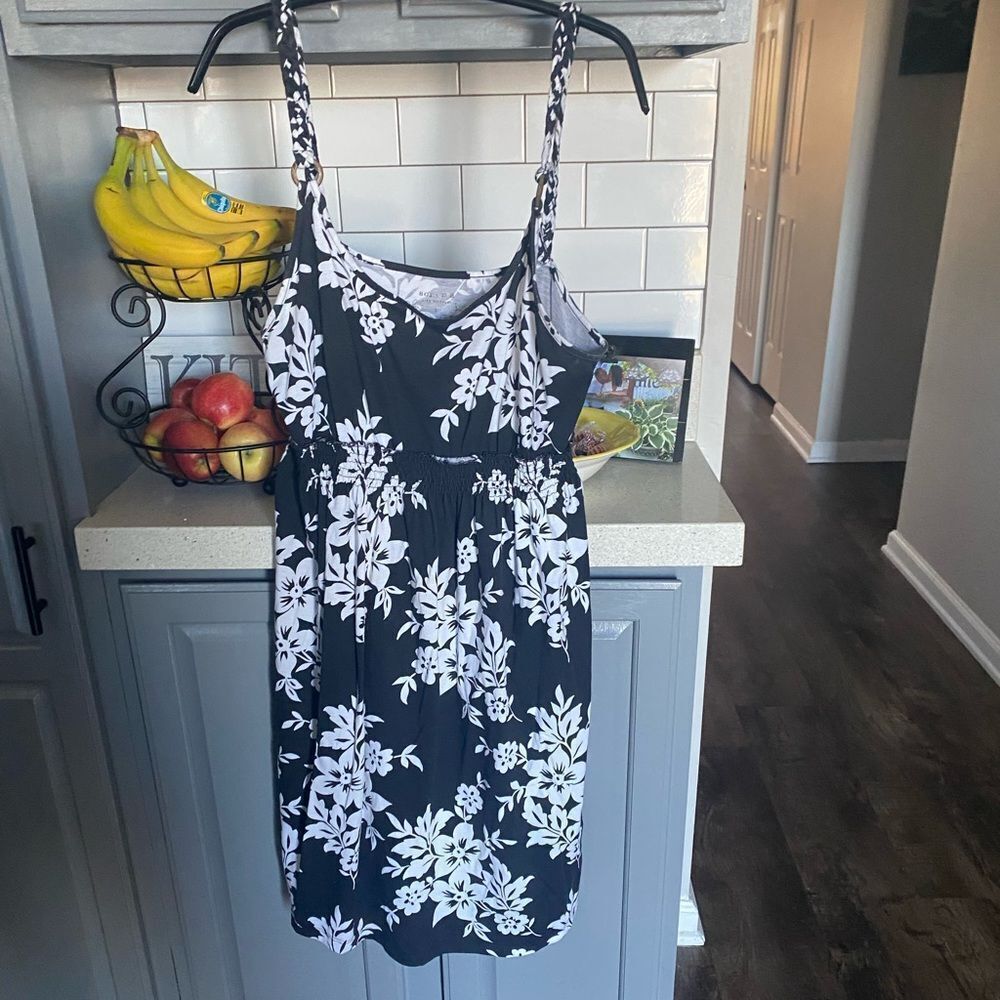 Women’s tank dress by Sonoma, perfect for spring/summer and layering 🫶🏻